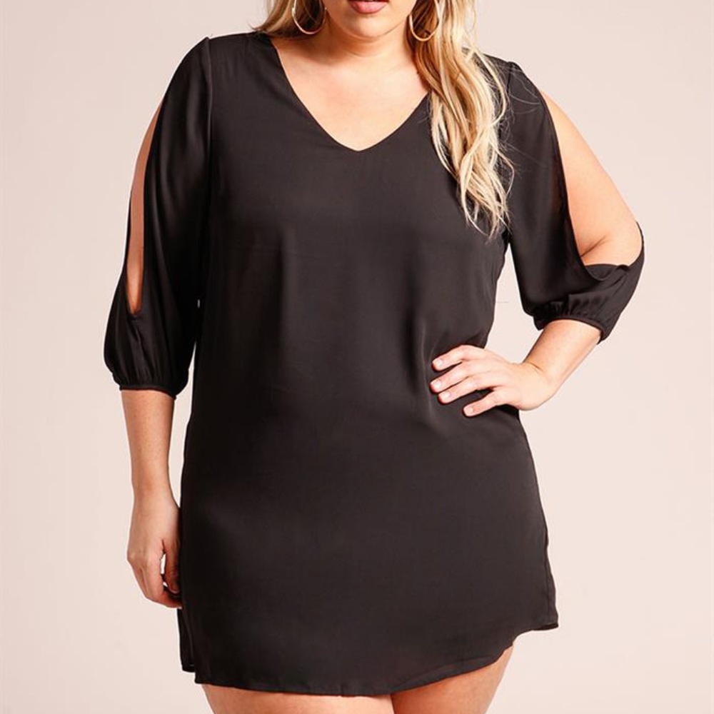 Black Sleeve-slit Shift Dress